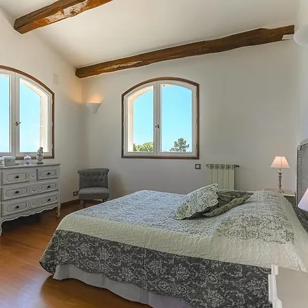 Villa - The Hills *